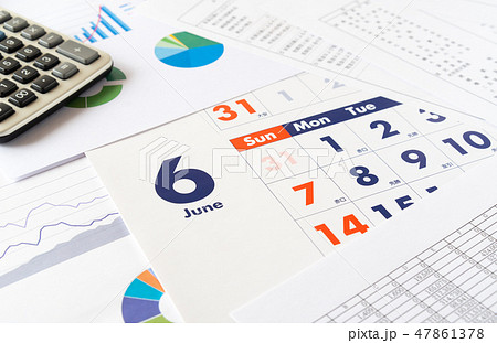 6月 カレンダー 四半期 貸借対照表 損益計算書 収支報告書 6月 カレンダー 四半期 貸借対照表 損益計算書 収支報告書 47861378