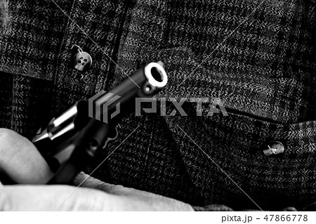 Small revolver for self defence. Small revolver for self defence. 47866778