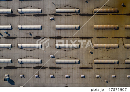 Disribution warehouse roof from above. 47875907