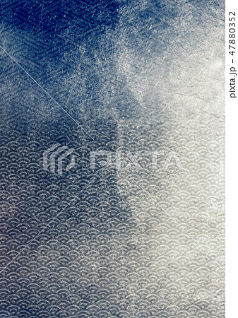 紗綾形　青海波　箔　青　イメージ　（背景素材） 47880352