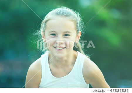 Closeup happy little girl 47885885