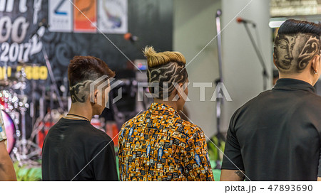 Barber haircut show vintage hairstyle 47893690