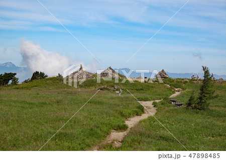 牛伏山 牛伏山 47898485