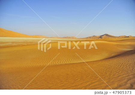 オマーンの赤砂漠 47905373