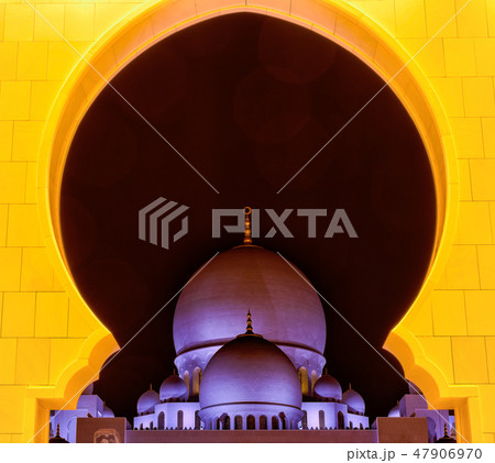 Sheikh Zayed Grand Mosque, Abu Dhabi, UAE. 47906970