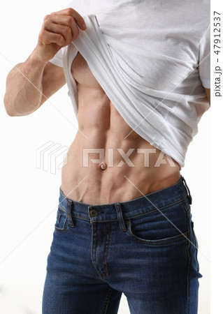 Strong men's press thanks to diet Strong men's press thanks to diet 47912537