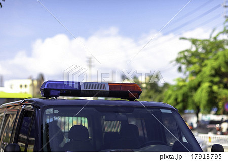 警察車両 鎮圧 警察車両 鎮圧 47913795