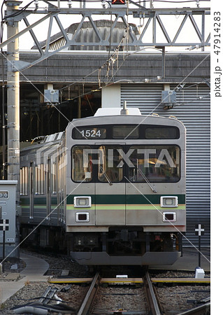 雪が谷検車区に留置中の東急池上線 47914283