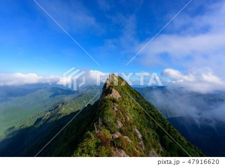 写真素材:石鎚山、自然、山、風景 写真素材:石鎚山、自然、山、風景 47916620