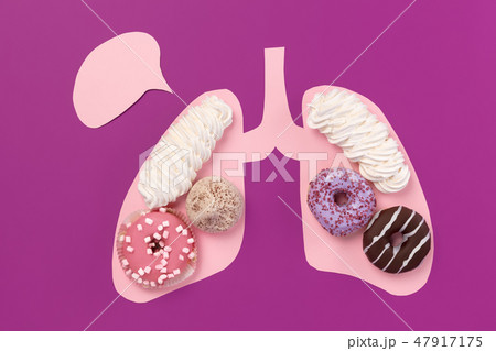 Cookies on pink lungs 47917175