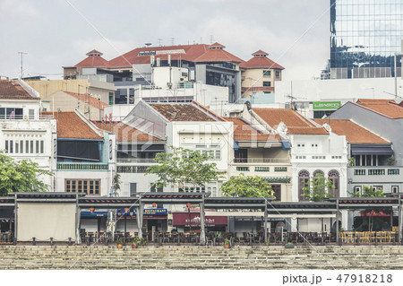 Boat quay at Singapore Raffles Place 47918218
