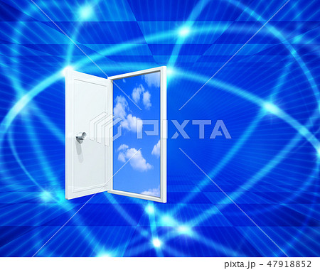 青空に向かって開くドア 47918852