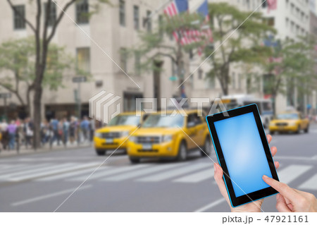 Fifth Avenue infographic concept 47921161