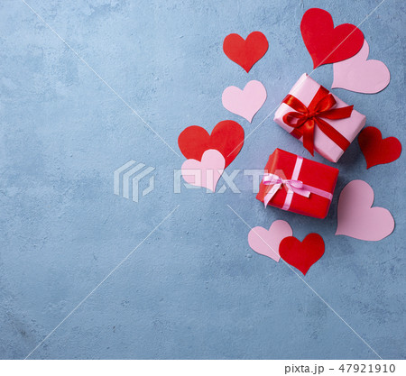Valentines Day background with hearts Valentines Day background with hearts 47921910