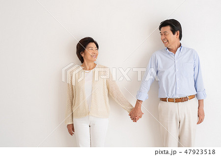 シニア夫婦 ポートレート シニア夫婦 ポートレート 47923518