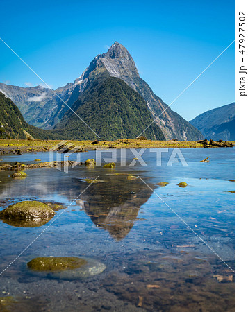 Milford Sound in New Zealand Milford Sound in New Zealand 47927502