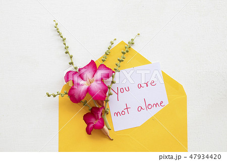 you are not alone message card handwriting  47934420