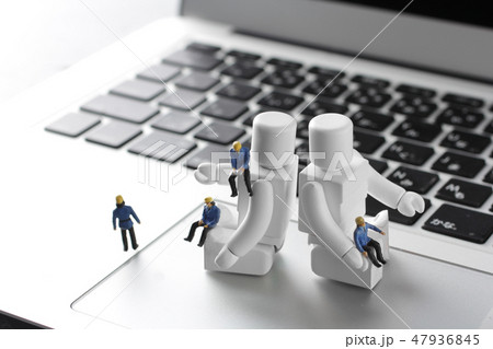 仕事を休みたいAIロボット 47936845