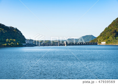 宮城大和町の南川ダムと紅葉 宮城大和町の南川ダムと紅葉 47939569