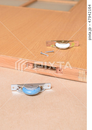 建具の戸車修理 47942164