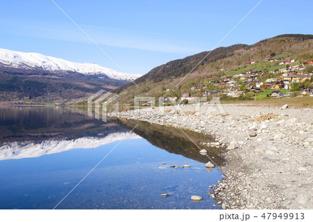 湖 ノルウェーの 風景 47949913