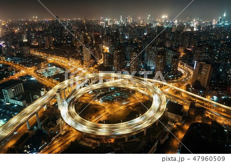 Shanghai Nanpu Bridge over Huangpu River Shanghai Nanpu Bridge over Huangpu River 47960509
