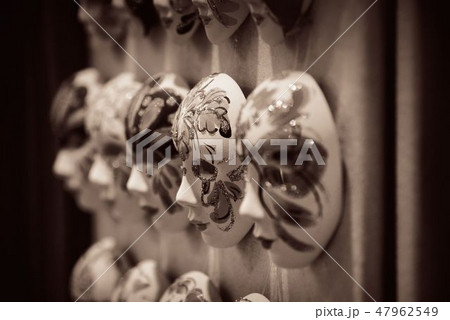 Venice mask 47962549