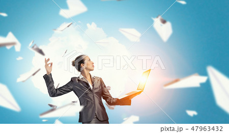 Woman IT manager Woman IT manager 47963432