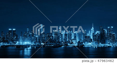 Midtown skyline over Hudson River 47963462