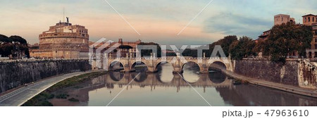 Castel Sant Angelo panorama 47963610