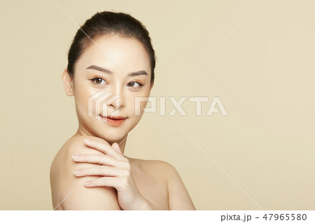 女性　ビューティー 47965580