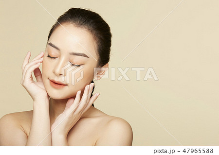 女性　ビューティー 47965588