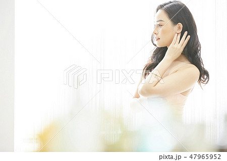 女性 ドレスアップ 女性 ドレスアップ 47965952