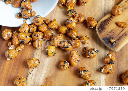 Sesame Coated Peanuts, Delicious Nut Snack Sesame Coated Peanuts, Delicious Nut Snack 47971859