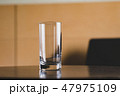 空のグラス 47975109