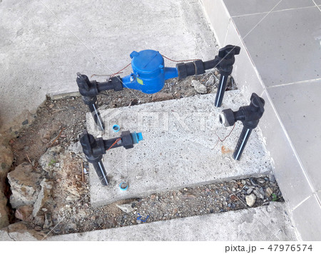 Water pipe and water gauges with waterspout Water pipe and water gauges with waterspout 47976574