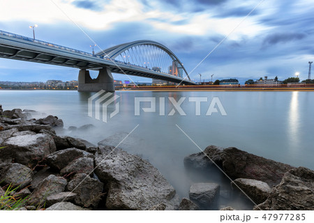 Apollo bridge before storm with dramatic clouds Apollo bridge before storm with dramatic clouds 47977285