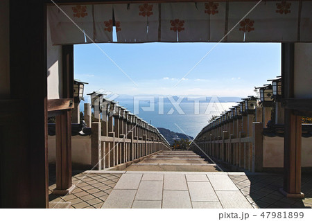 【小豆島】西之瀧龍水寺 　通称「天空霊場」 47981899