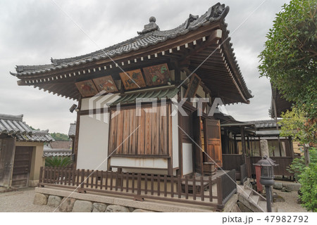 奈良県　飛鳥寺　観音堂 47982792