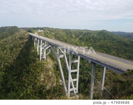 バクナヤグア橋 47989686