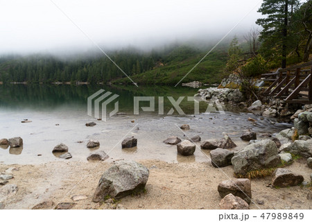 mountain to the Morskie Oko lake near Zakopane, Tatra mountains mountain to the Morskie Oko lake near Zakopane, Tatra mountains 47989849