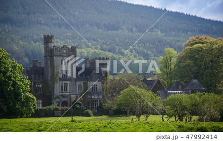 Castle in Ireland Castle in Ireland 47992414