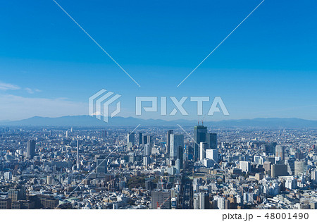 富士山と東京・渋谷を中心とした街並み　2019年 48001490