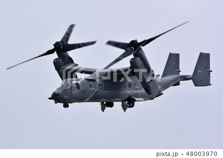 アメリカ空軍の輸送機CV-22オスプレイ 48003970