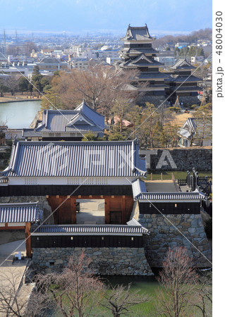 国宝 松本城 48004030