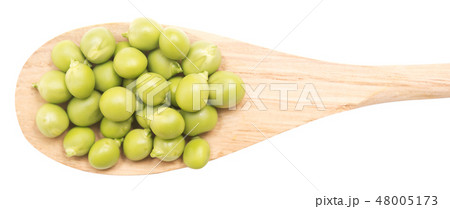 green peas 48005173