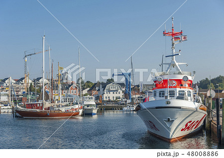 Harbor in Laboe 48008886