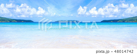 砂浜 ビーチ 空 48014742
