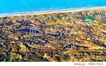 North Sea coast near Leiden in the Netherlands 48017853
