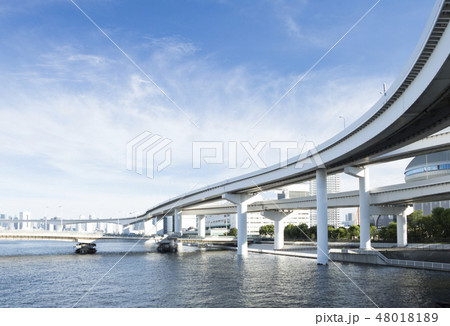 夏の臨海部 夏の臨海部 48018189